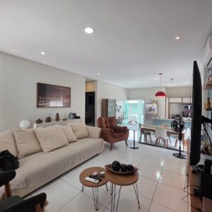Casa com 4 Suítes + Área Gourmet com Piscina | Bosque do Tarumã